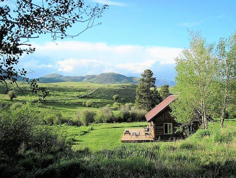 Grandpa'S Cabin การ์ดีเนอร์ ภายนอก รูปภาพ
