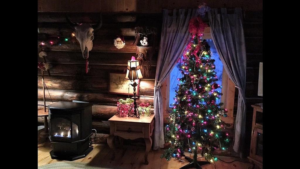 Grandpa'S Cabin การ์ดีเนอร์ ภายนอก รูปภาพ