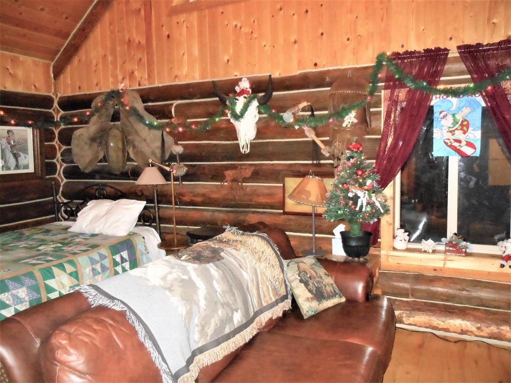 Grandpa'S Cabin การ์ดีเนอร์ ภายนอก รูปภาพ